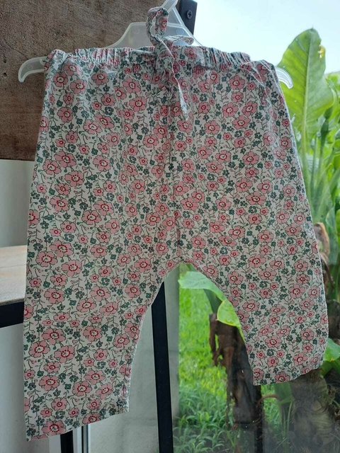 3M | Pantalón de tela c florcitas rosas - LA FOLIE - Talle 3 meses