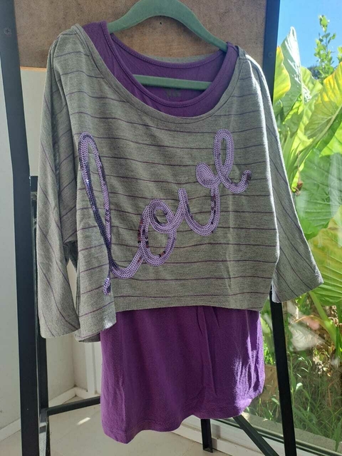12A | Conjunto de remera ML gris c lineas negras "Love" en lentejuelas lila, y musculosa lila - YUMP! - Talle 12 años