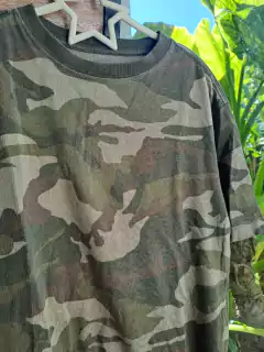 10/12A | OUTLET - Remera MC camuflada verde seco - FADED GLORY - Talle L (10-12 años) en internet