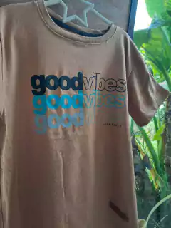 8/10A | Remera MC camel c letras en negro y turquesa - URBAN - Talle 8-10 años - comprar online