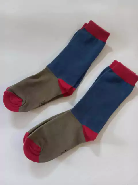 NUEVAS-Set dos pares de medias azul y verdes. CHEEKY. 30 al 34. Tiene 18 cm de talón a punta sin estirar.