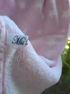 RN | Manta algodón y polar rosa, estrellas y lunas - MIS LUNITAS - Talle : RN en internet