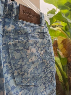 6A | Pantalón amplio floreado celeste y blanco - PITOCATALAN - Talle 6 años - comprar online