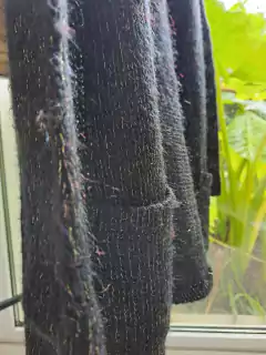 Sweater negro peludito - BACHINO - Talle S de adulto. en internet