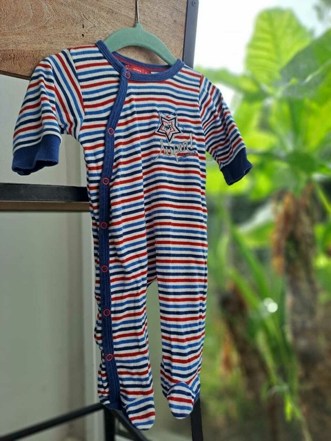 Talle S | Pijama entero prendido, a rayas azul celeste y rojo - MIMO - Talle S