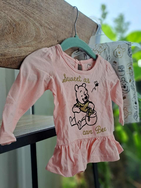 0/3M | Pijama 2 piezas: remera ML rosa c Winnie POOH brillo +pantalón gris c dibujos- DISNEY/ PRIMARK - Talle 0-3 meses