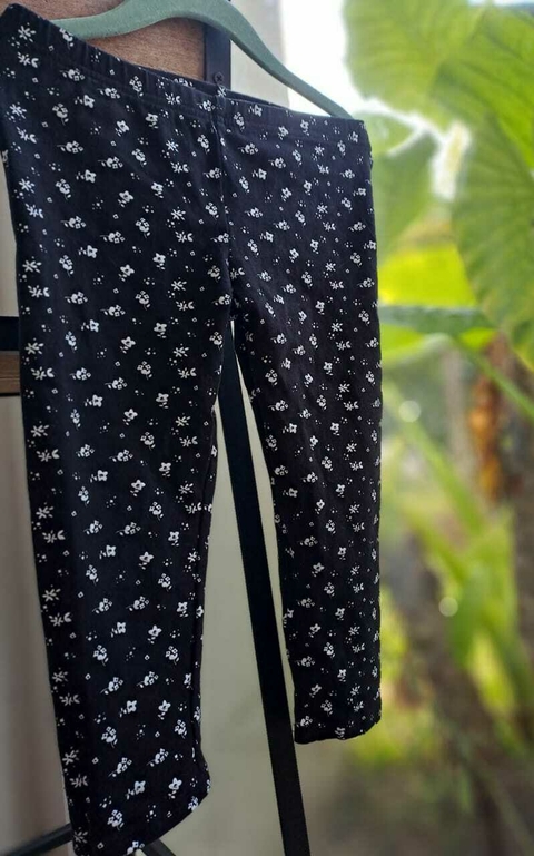 Pantalón de algodón elastizado negro c florcitas blancas - PRIMARK - Talle 7-8 años