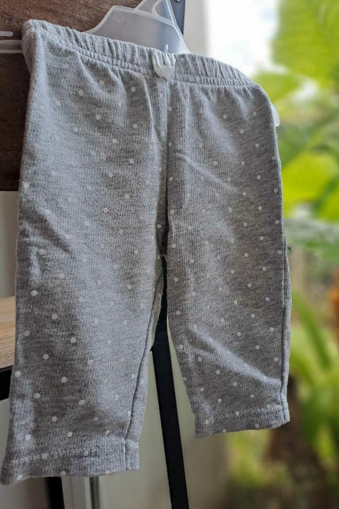 Pantalón de algodón gris c pintitas blancas - CARTERS - Talle 3 meses