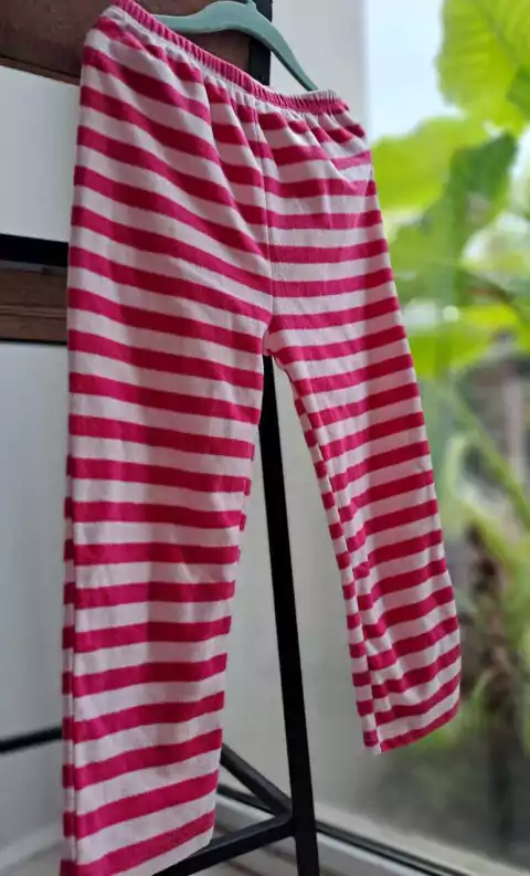 Pantalón pijama micropolar rayado blanco y fucsia - Talle 5 años