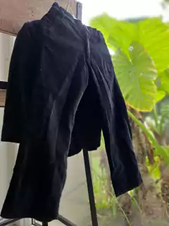 Set: blazer y pantalón pana negro forrado - PAULA CAHEN D ANVERS - Talle 2 años - Lo Canto • Moda Circular