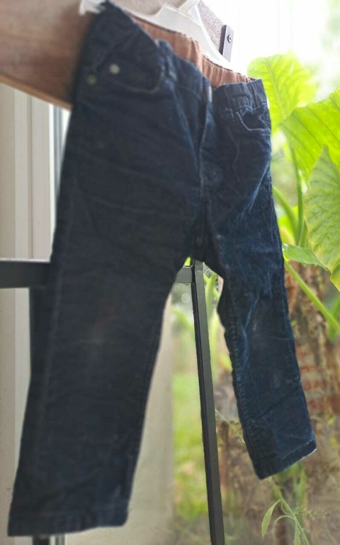 9/12M | Pantalón corderoy finito azul oscuro . H&M. Talle 9a12 meses