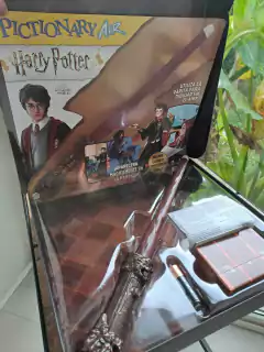 Juego de mesa - Pictionary Air HARRY POTTER - MATTEL - +8 años - Lo Canto • Moda Circular
