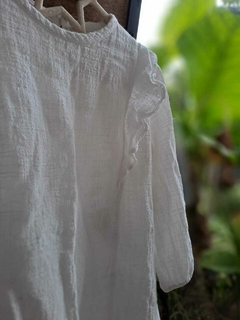 Camisa blanca ML de gasa pañalera, c volados - MINI POU - Talle 5 años - comprar online