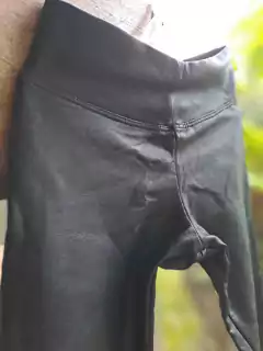 2/3A | Pantalón negro engomado elastizado . Talle 2/3 años - comprar online