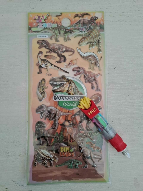 Set para regalar! Plancha stickers relieve dinosaurios + birome 4 colores "Fries" -