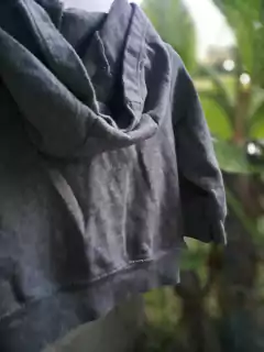 6M | Outlet- Buzo de algodon c capucha y cierre , gris c corazon bordo y flores - CARTERS - Talle 6 meses en internet