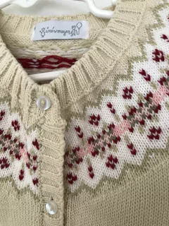Sweater beige con guarda y botones. Inés Meiyer. Talle 8. - Lo Canto • Moda Circular