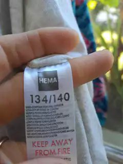 Campera floreada turquesa y rosa, HEMA. 8 años. en internet