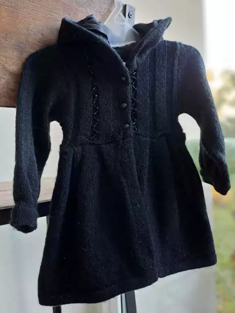 Tapadito negro tejido con capucha. LECCA LECCA. 6 meses,