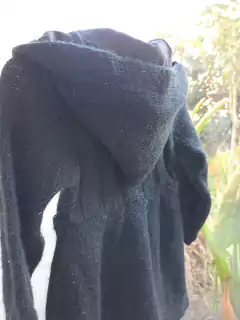 Tapadito negro tejido con capucha. LECCA LECCA. 6 meses, - Lo Canto • Moda Circular