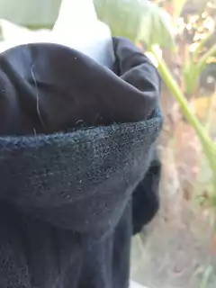 Tapadito negro tejido con capucha. LECCA LECCA. 6 meses, - comprar online