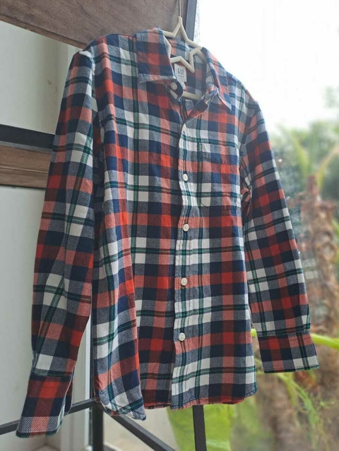 Camisa ML leñadora rojo y azul - GAP - Talle 8 años