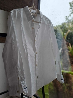 Camisa blanca ML. ZARA. 9 años.
