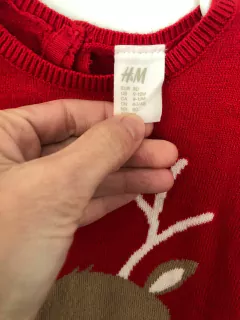 Saquito rojo con reno. HYM. 9 meses. - comprar online