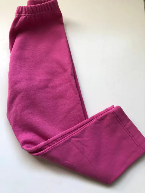 Calza fucsia gruesita. GRISINO. 2/3 años.