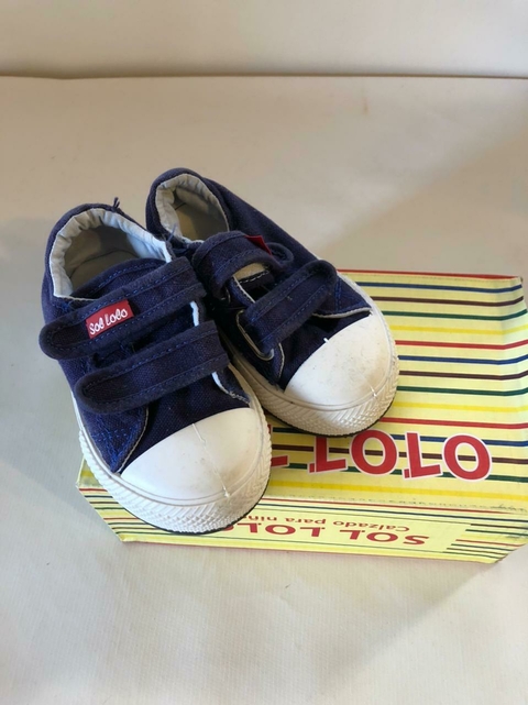 T22 | Zapatillas azules con abrojo. SOL LOLO. Talle 22.