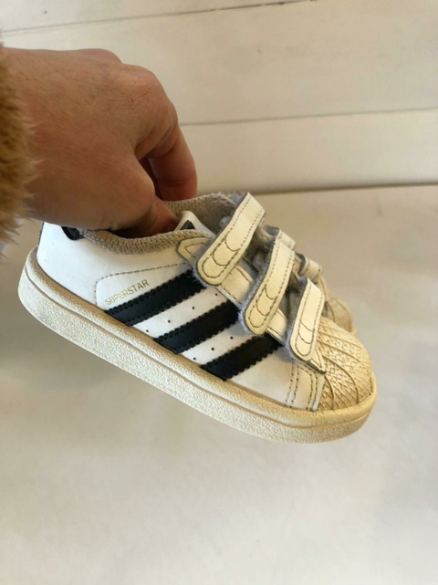 Zapatillas blancas Super Srar. ADIDAS. Talle 22.