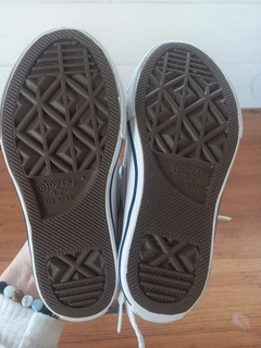 Zapatillas blancas CONVERSE. Talle 27. Ver etiqueta con medidas. en internet