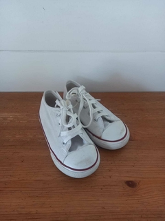 Zapatillas blancas CONVERSE. Talle 25. Ver etiqueta con medidas. - comprar online