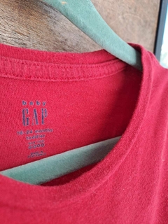Remera ML roja c moño azul y balerinas- GAP- Talle 18a24 meses en internet