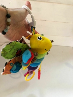 JUGUETE- Libélula de tela y cubo sensorial para bebe. Lamaze. en internet