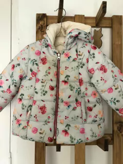 Campera verde agua con flores y capucha. ZARA. 3/4 años. - comprar online