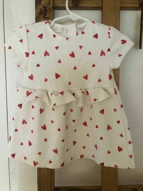 9/12M | Vestido blanco con corazones. ZARA. 9/12 meses.