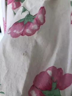 Outlet- Vestido blanco con flores rosas. LA FOLIE. Talle 5 años. - tienda online