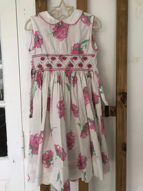 Outlet- Vestido blanco con flores rosas. LA FOLIE. Talle 5 años.