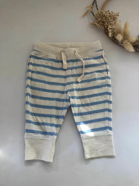 Pantalón de algodón a rayas celeste. AKIABARA. 3 meses Akiabara tiene talles chicos. Va para RN.