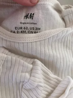 SET- Dos bodys ML blancos. HYM. 3 meses. - comprar online