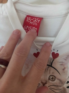 Remera blanca ML con gatito. GRISINO. 18/24 meses. - comprar online