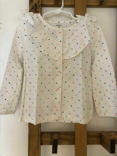 Camisa ML blanca con corazones. y volados. CARTERS. 4 años. en internet