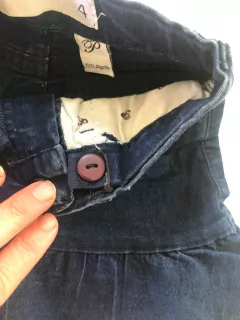 Pollera de jean azul con volado abajo. PIOPA. Talle 4 años. Parece 2/3 años. - comprar online