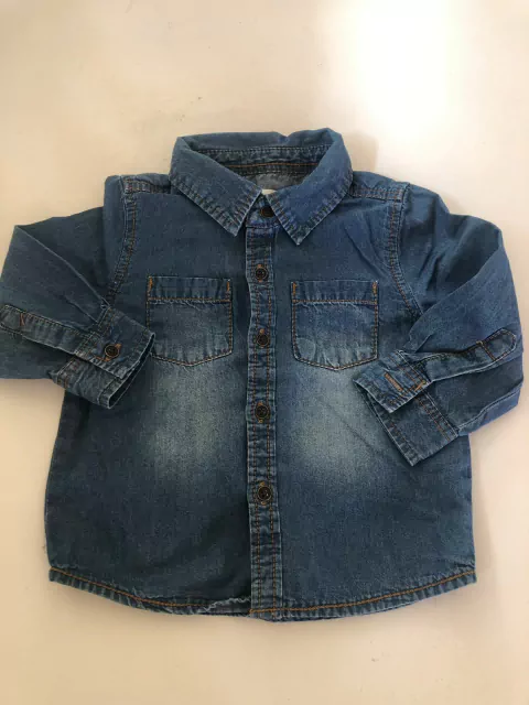 Camisa de jean. 12 meses.