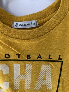 2A | Remera mostaza. Weak Meak. Talle 2 años. - comprar online