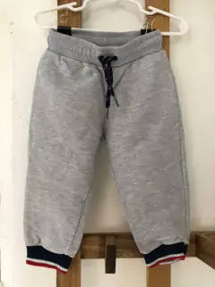 Pantalón jogging gris con puños con rayas. CHEEKY. Talle 2 años. - comprar online