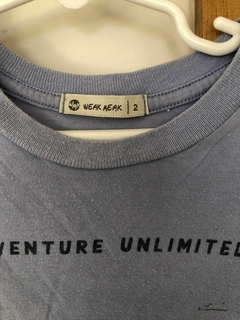 2A | Remera celeste MC con estampa playa. Weak Meak. Talle 2. en internet