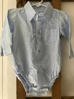 Body camisa celeste. CHEEY. 6 meses. en internet