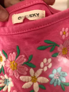 Vestido rosa con flores bordadas y breteles. CHEEKY. Talle 10 años. - comprar online